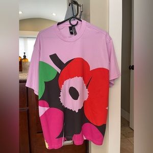 Adidas + marimekko oversize shirt